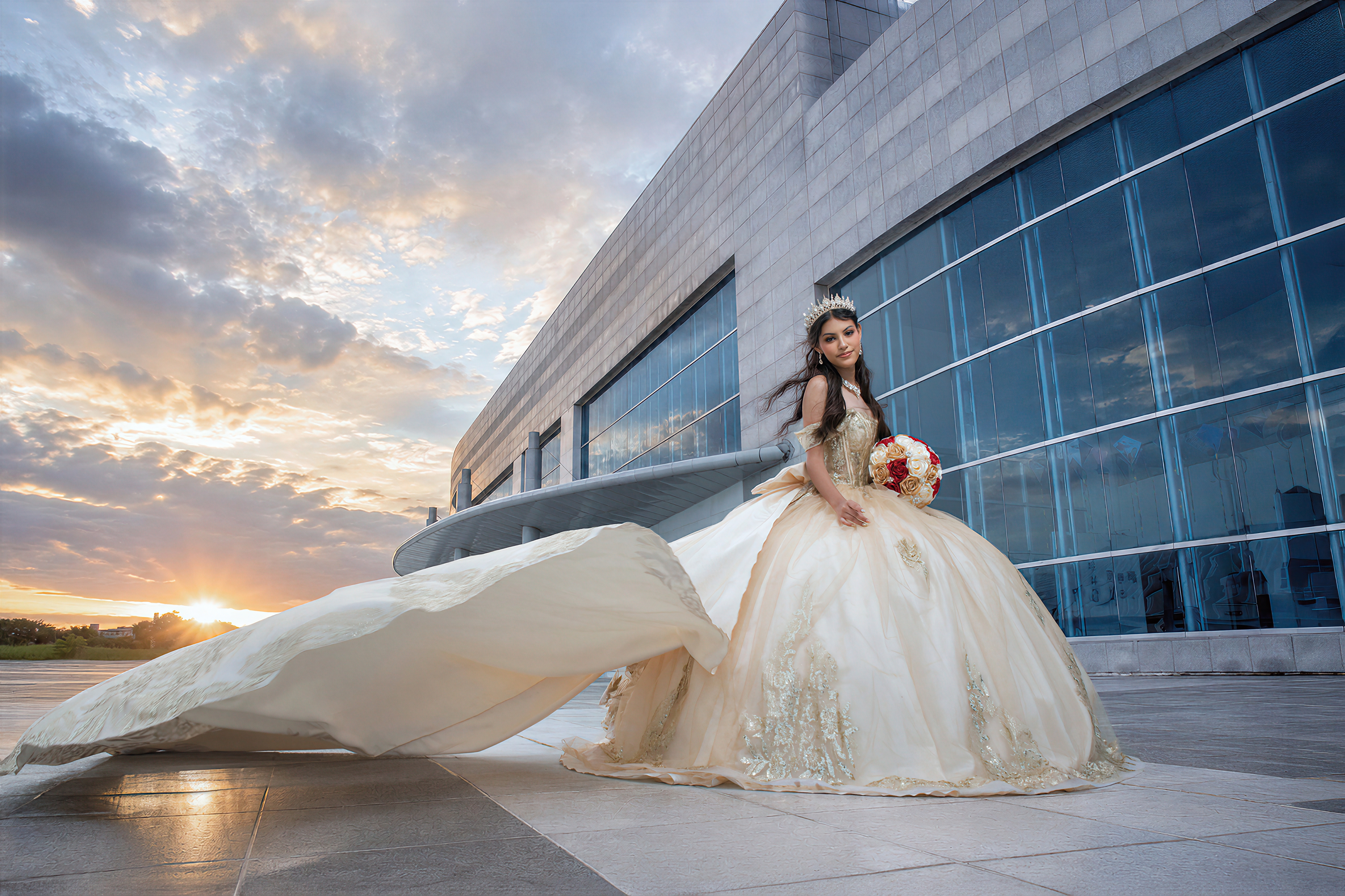 Isabella y su vestido al atardecer